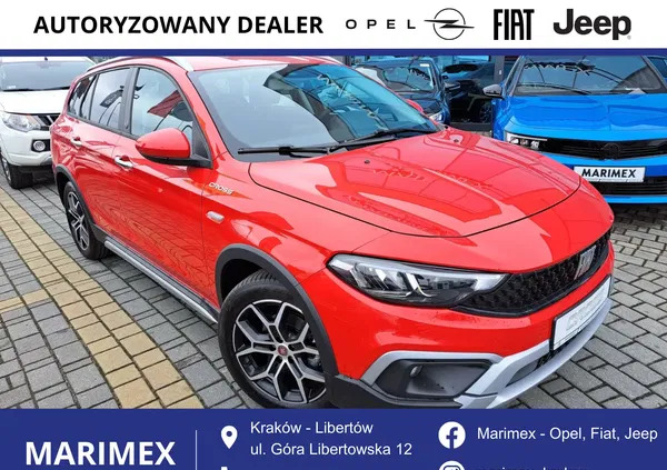 łochów Fiat Tipo cena 124000 przebieg: 5, rok produkcji 2022 z Łochów